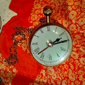 Desk Clock Paper Weight